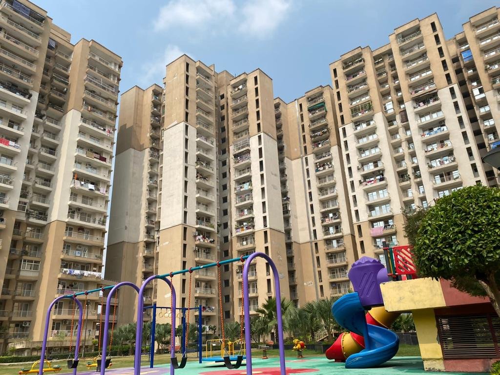 Nirala Greenshire Phase 2 Tower View